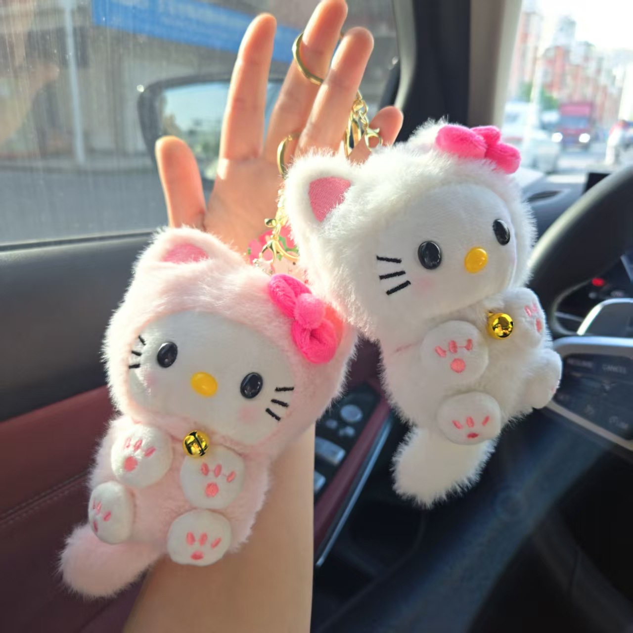 Colgante de Gato Kawaii HelloK - Car Accessories For Decoration reseña y precio